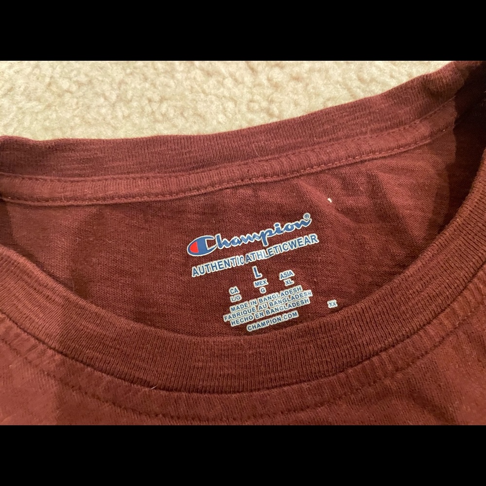 Virginia Tech Hokies Champion Size Large T-Shirt, like-new! - Picture 3 of 4